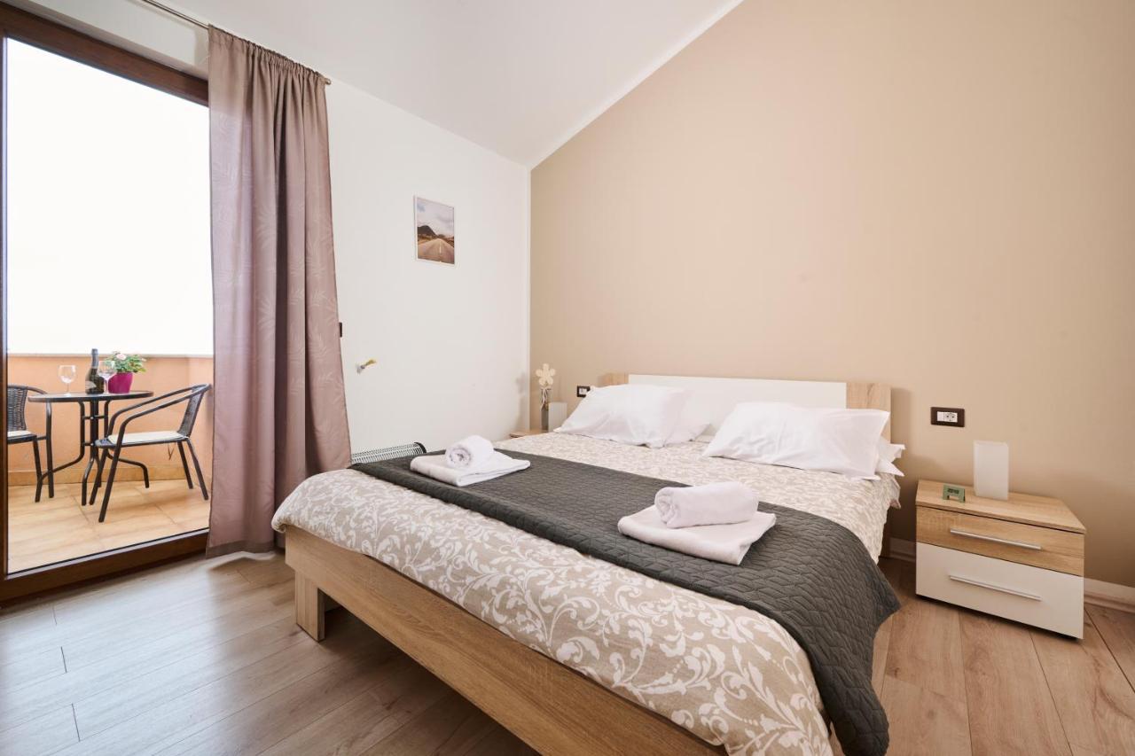 Aisha Apartment Brtonigla Ngoại thất bức ảnh
